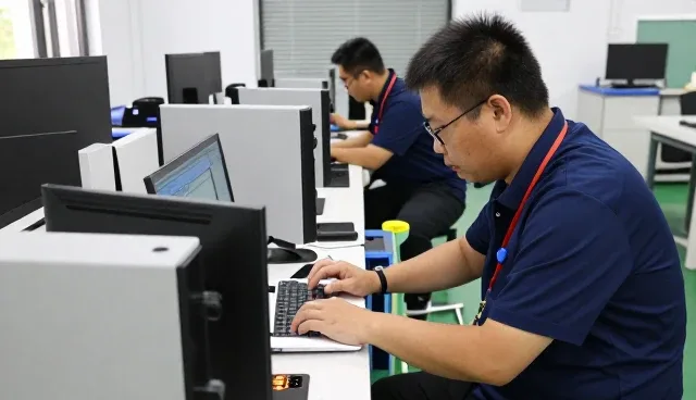 跨区域项目中的智能生产线控制系统优势展示